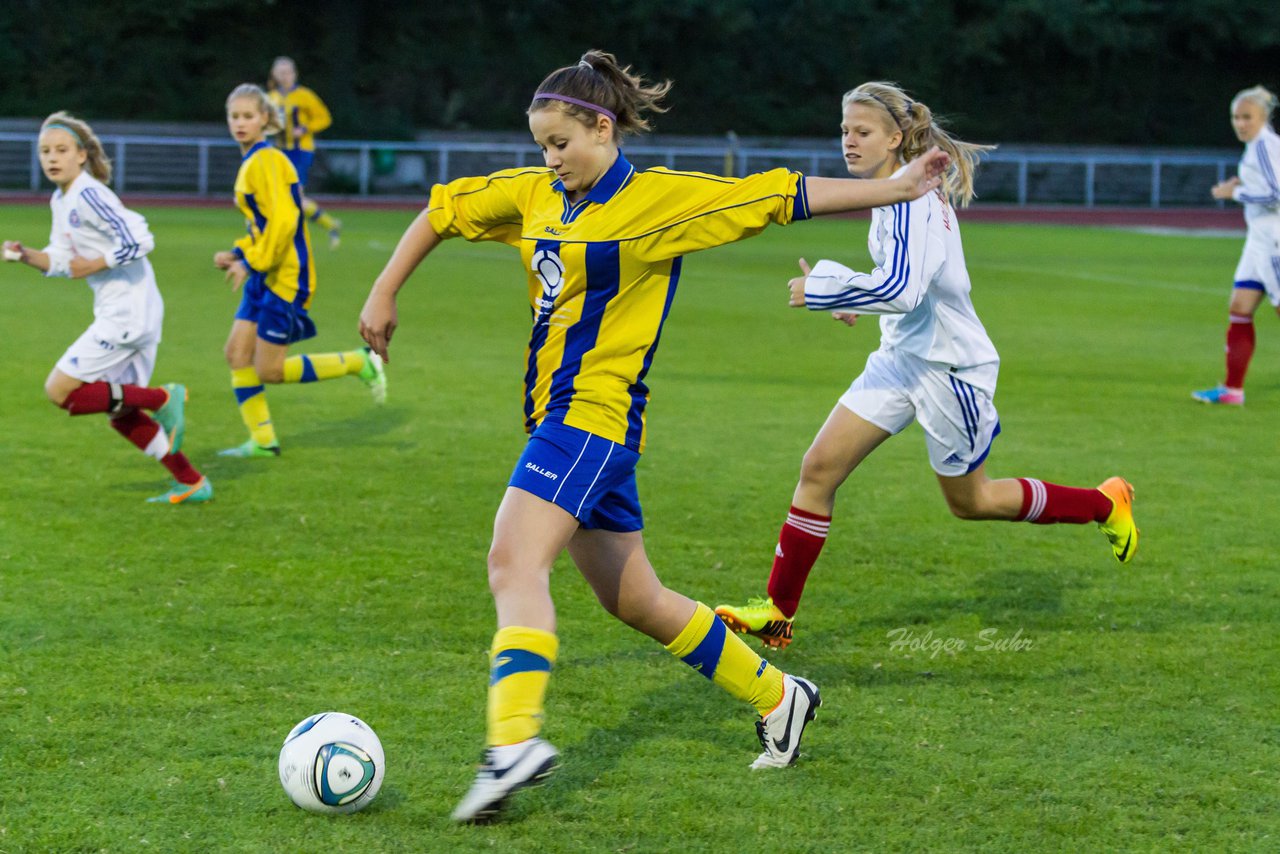 Bild 57 - B-Juniorinnen SV Henstedt-Ulzburg - Holstein Kiel : Ergebnis: 0:12